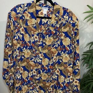 Koret Women’s Blue and Gold Paisley Shirt